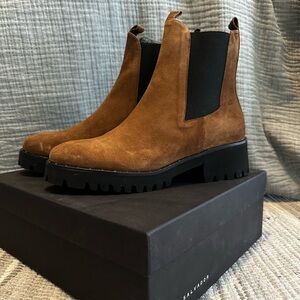 Freda Salvador Brown Suede Chelsea Boots